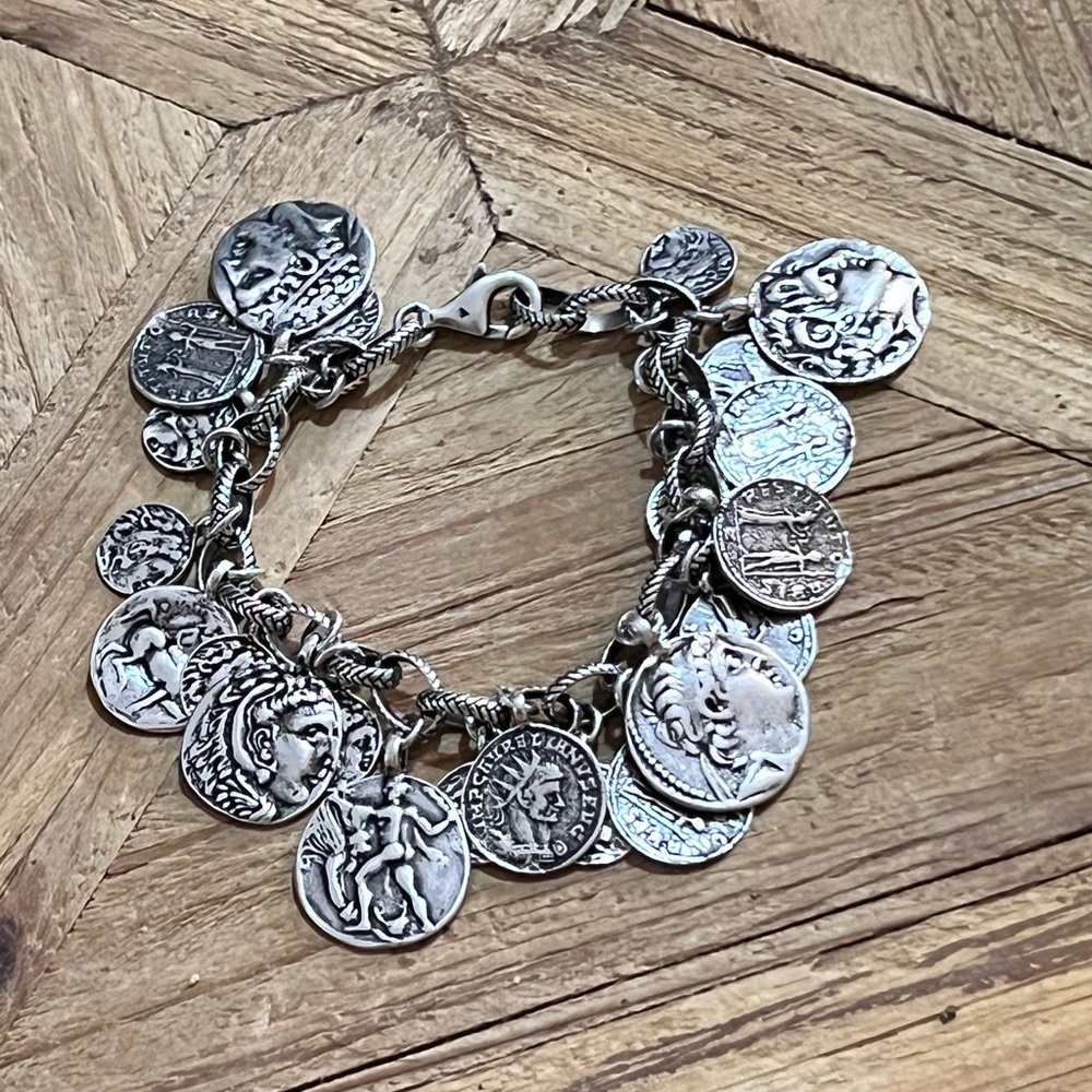 Heavy long Retired SILPADA Silver Roman Coin Charm Bracelet B1624 59grams! - Picture 4 of 6